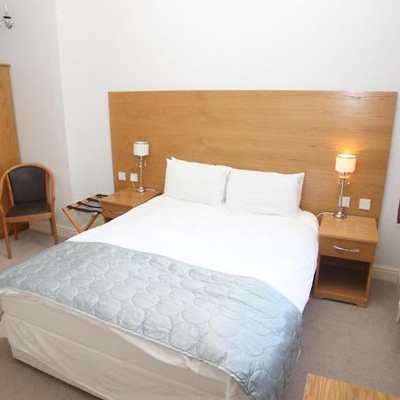 Cliff Lawn Hotel Leeds  Esterno foto