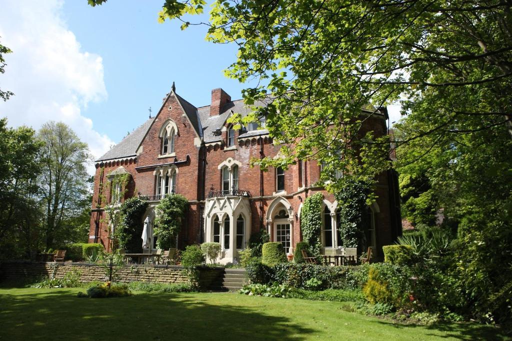 Cliff Lawn Hotel Leeds  Esterno foto