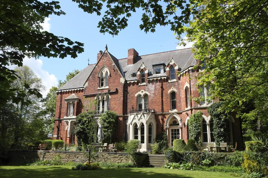 Cliff Lawn Hotel Leeds  Esterno foto