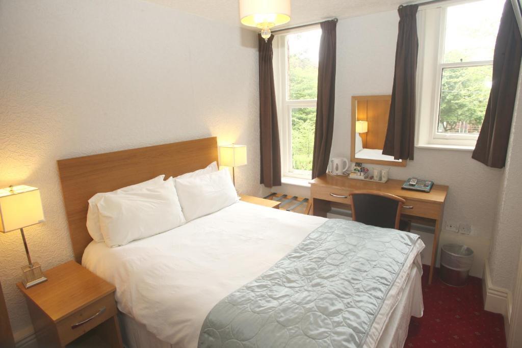 Cliff Lawn Hotel Leeds  Camera foto