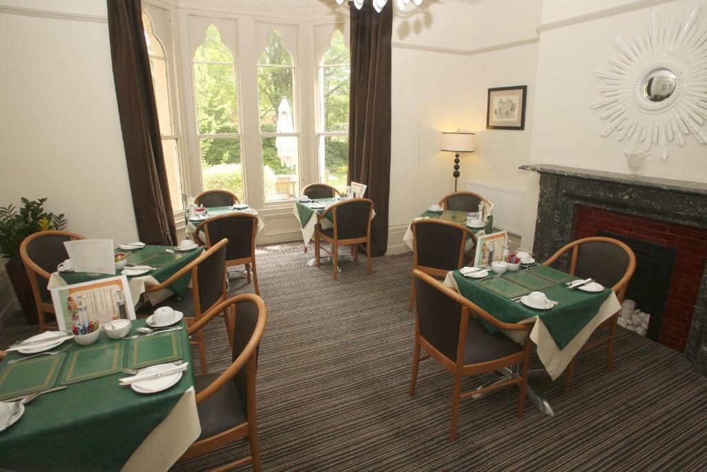 Cliff Lawn Hotel Leeds  Esterno foto
