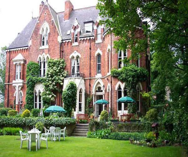Cliff Lawn Hotel Leeds  Esterno foto