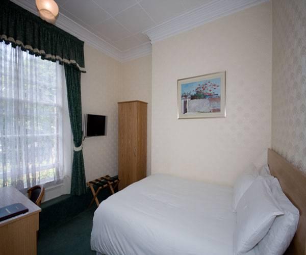 Cliff Lawn Hotel Leeds  Esterno foto